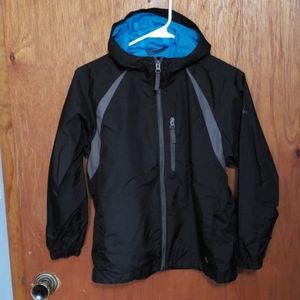 Hooded light weight wind breaker